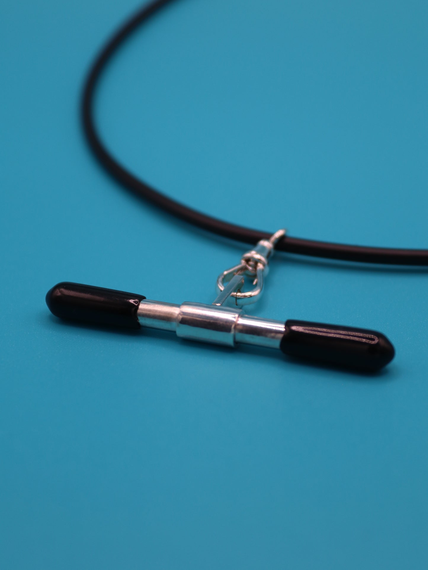 Straight Bar Necklet
